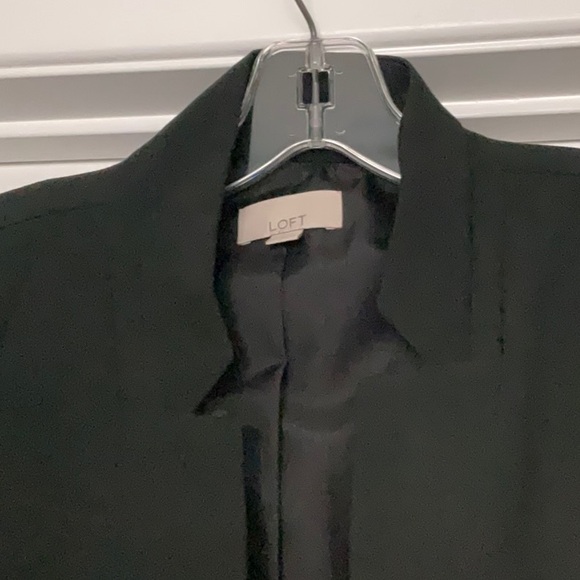 Ann Taylor LOFT Black blazer - Picture 3 of 6